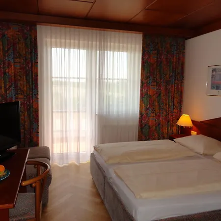 Komfort-hotel Stockinger 3*