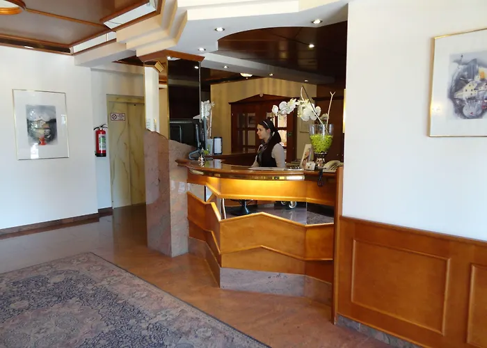 Komfort-hotel Stockinger Otel